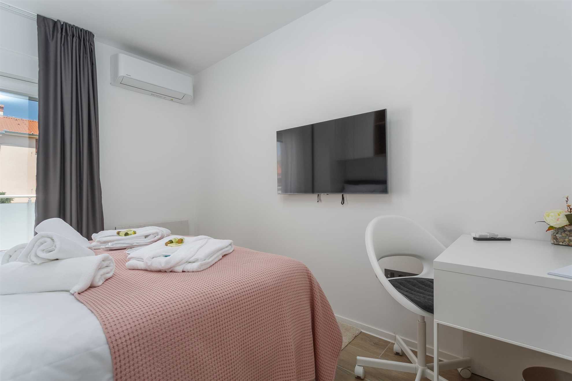 Apartment BARBARA with private pool