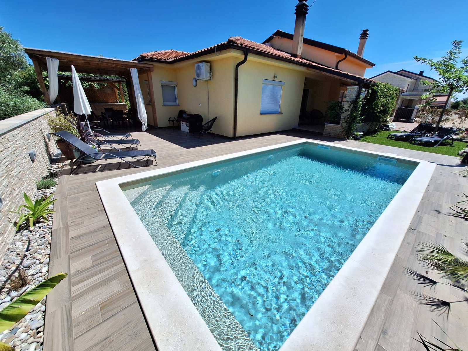 Ferienhaus AMARILLA mit privatem Pool