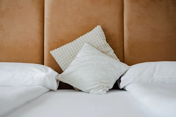 Private-Pool Villa in Kras for 8 Guests