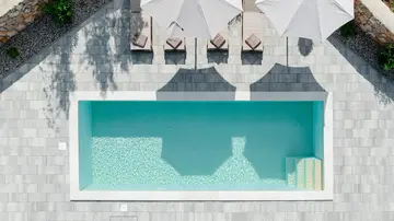 4-Bedroom Villa in Kras with Private Pool