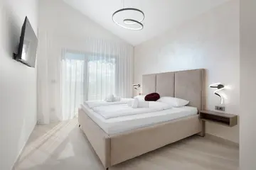 4-Bedroom Villa in Kras with Private Pool