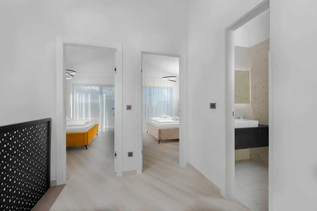 4-Bedroom Villa in Kras with Private Pool