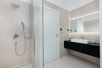 4-Bedroom Villa in Kras with Private Pool