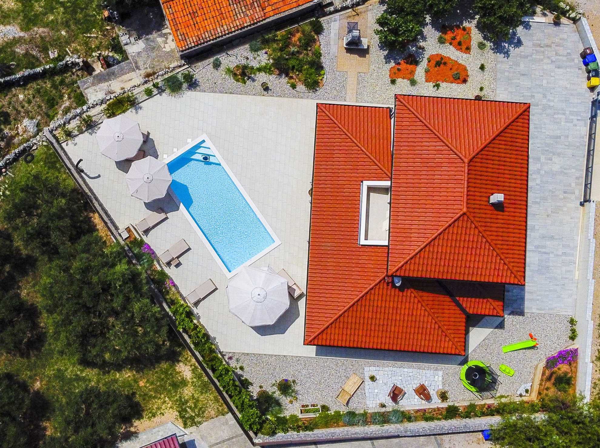 Ferienhaus LUNA mit Pool