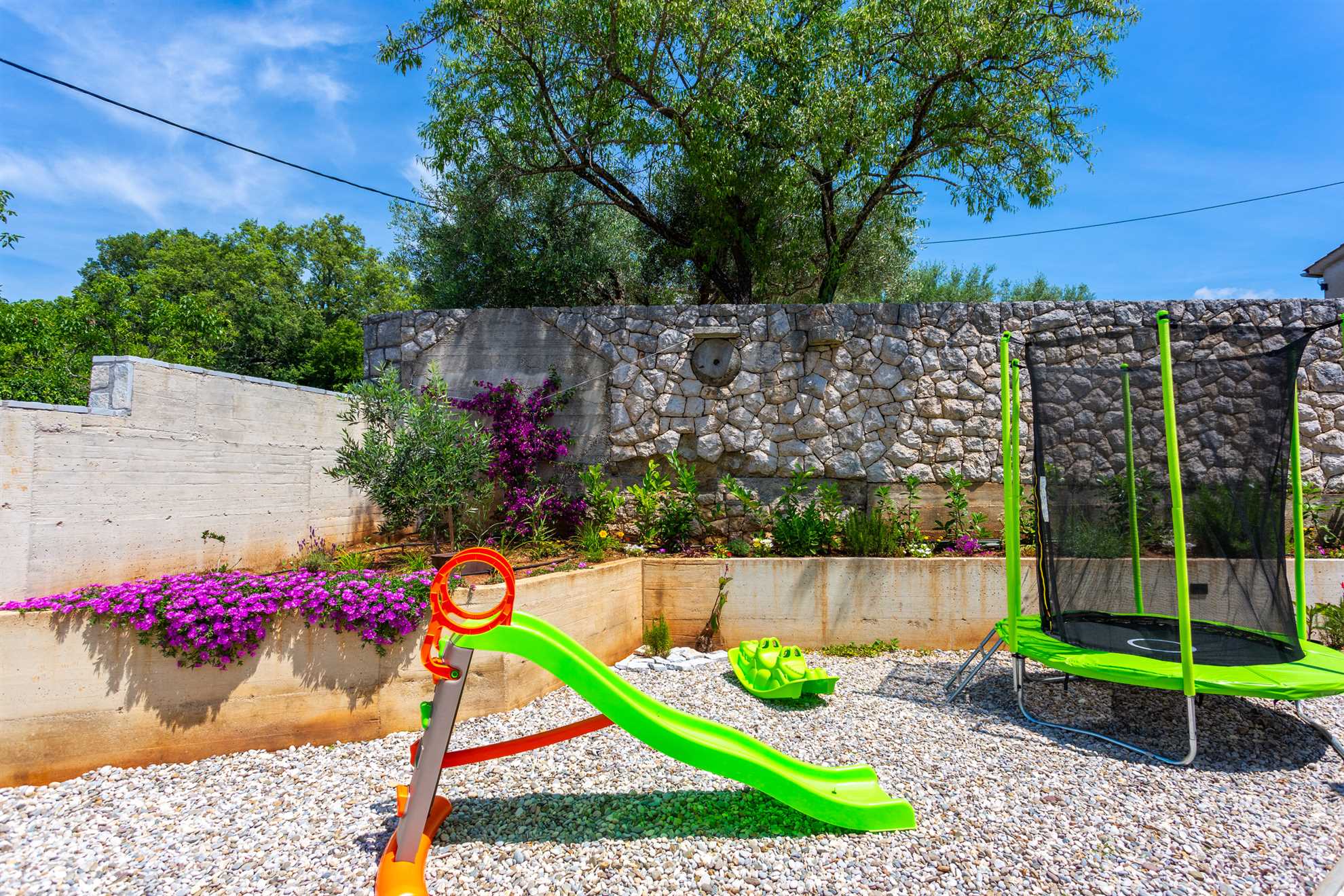 Ferienhaus LUNA mit Pool