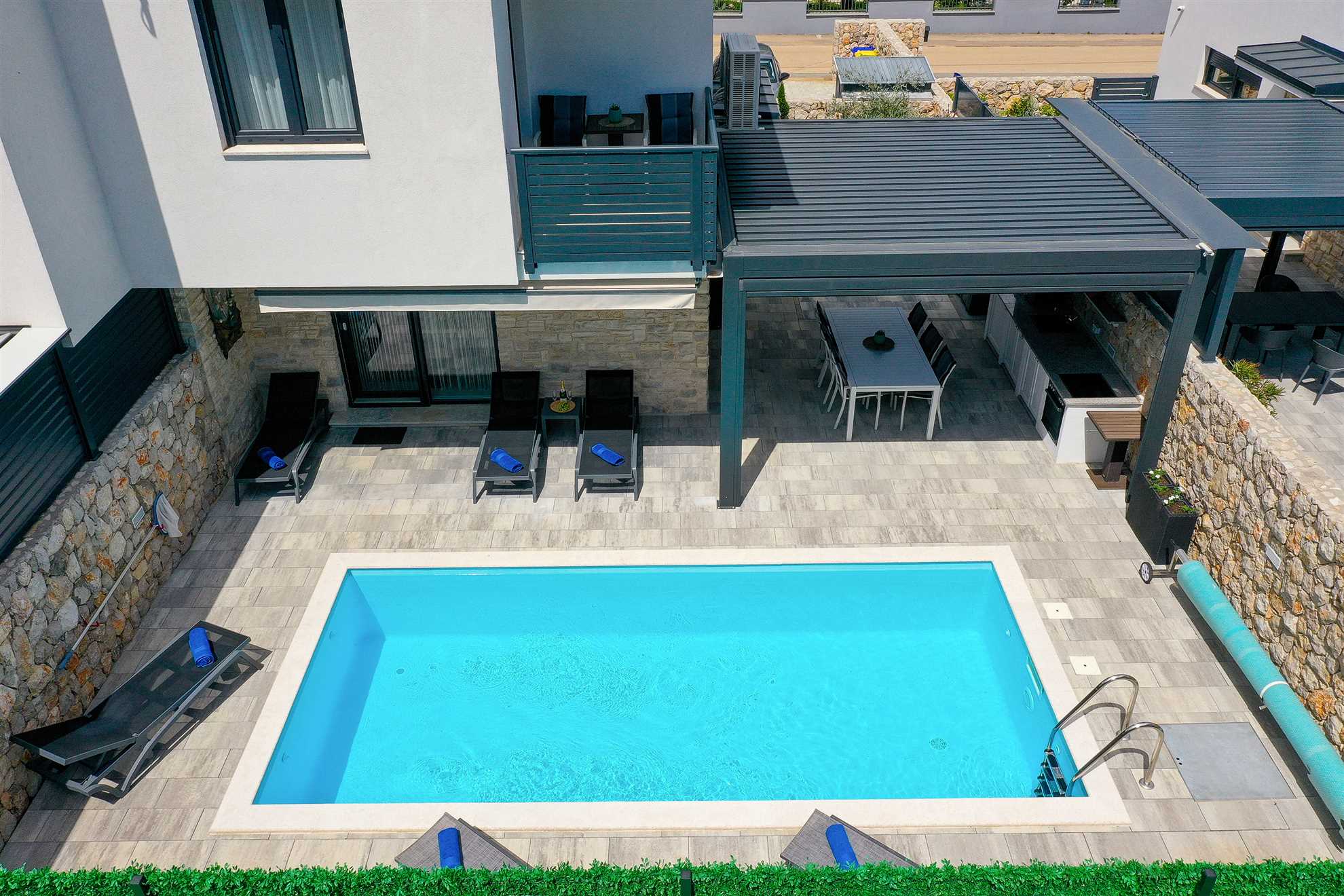 Holiday house ZOROO with private pool