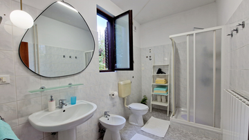 1-Bedroom Apartment in Poreč with Private Garden