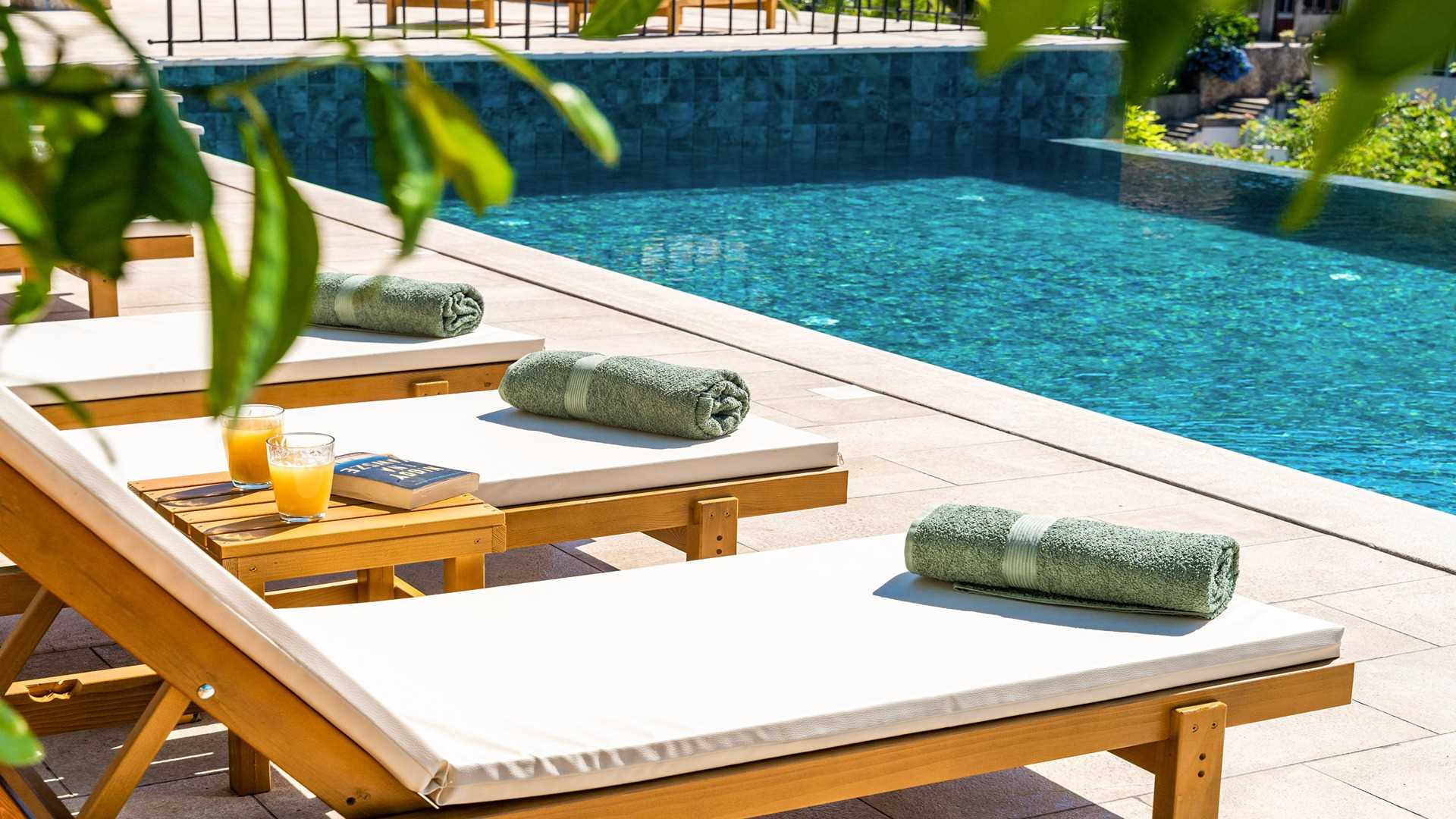 Beachfront villa with pool