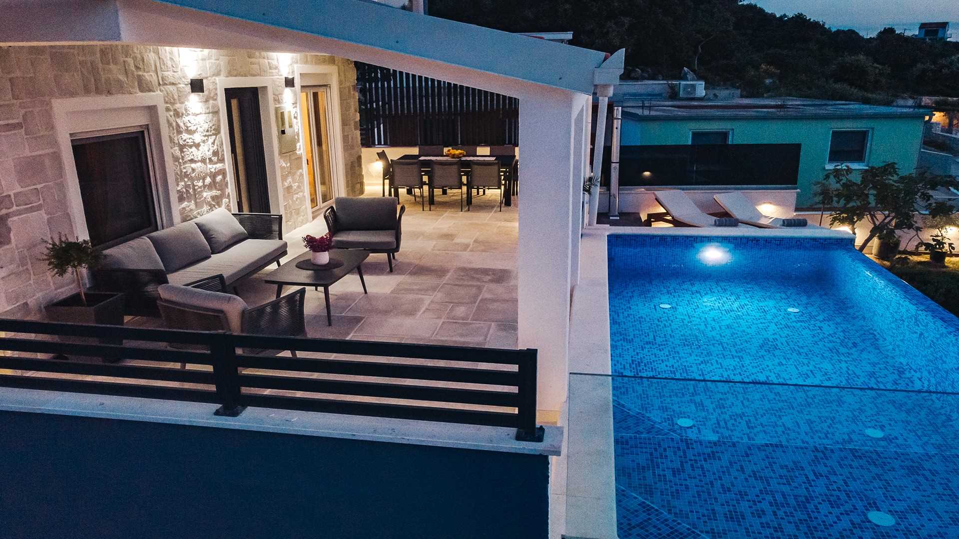 Villa Miracle
