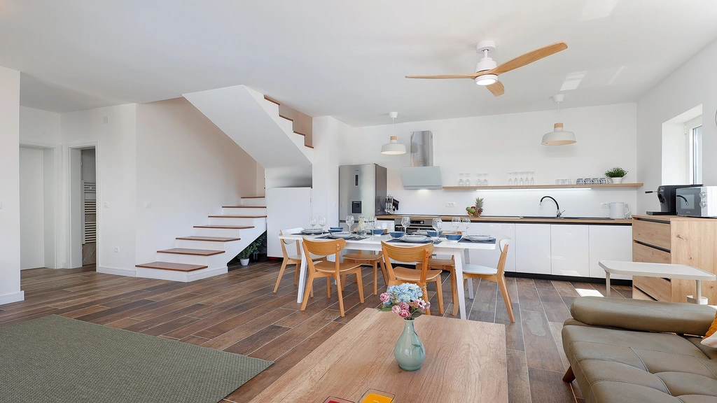 3-Bedroom Villa for Up to 6 in Pašman