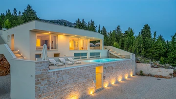 2-Bedroom Villa in Starigrad Paklenica (Sleeps 6)