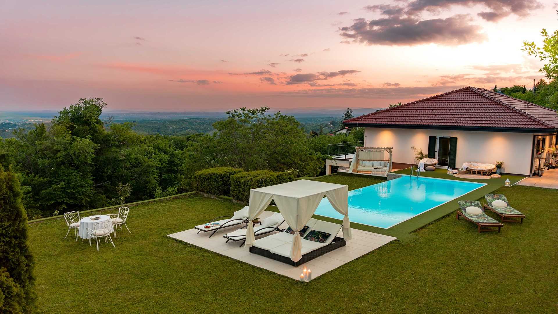 Modern countryside villa with a pool and spa