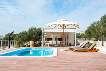 Villa with Private Pool and Sea Views in Trogir