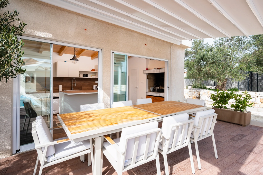 Villa with Private Pool and Sea Views in Trogir