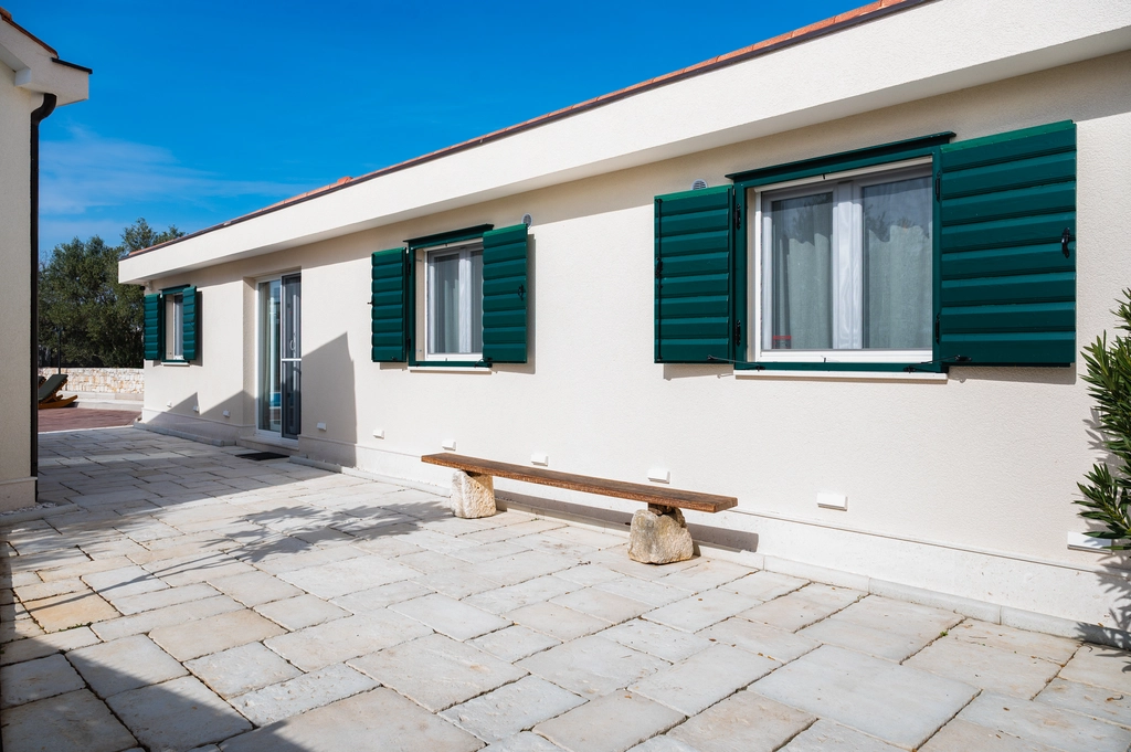Villa with Private Pool and Sea Views in Trogir