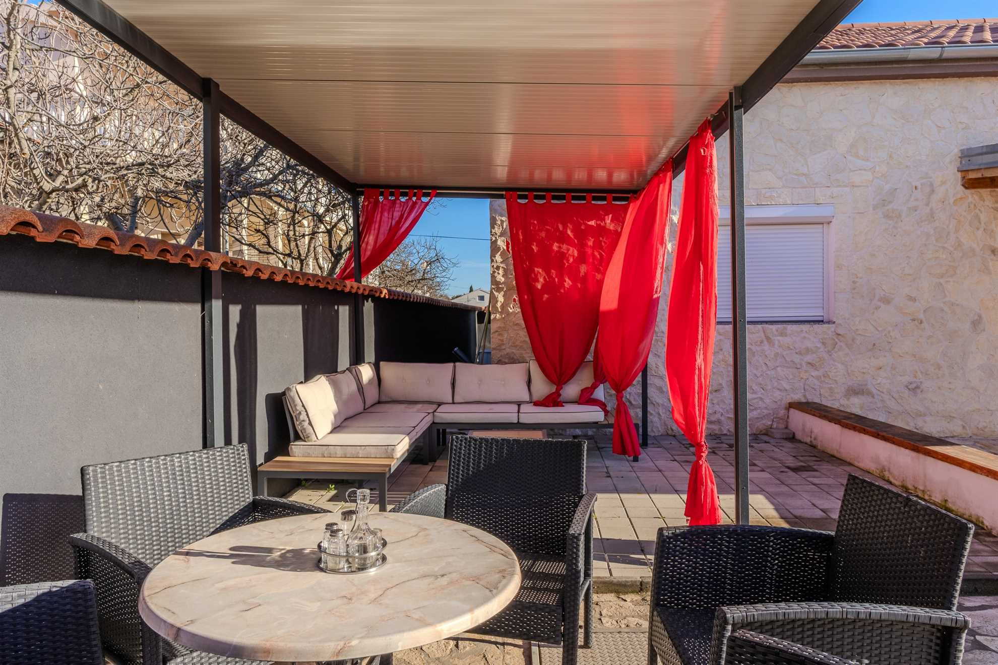 Villa Dalmacija - Villa for 6-7 persons | 3 bedrooms | Pool