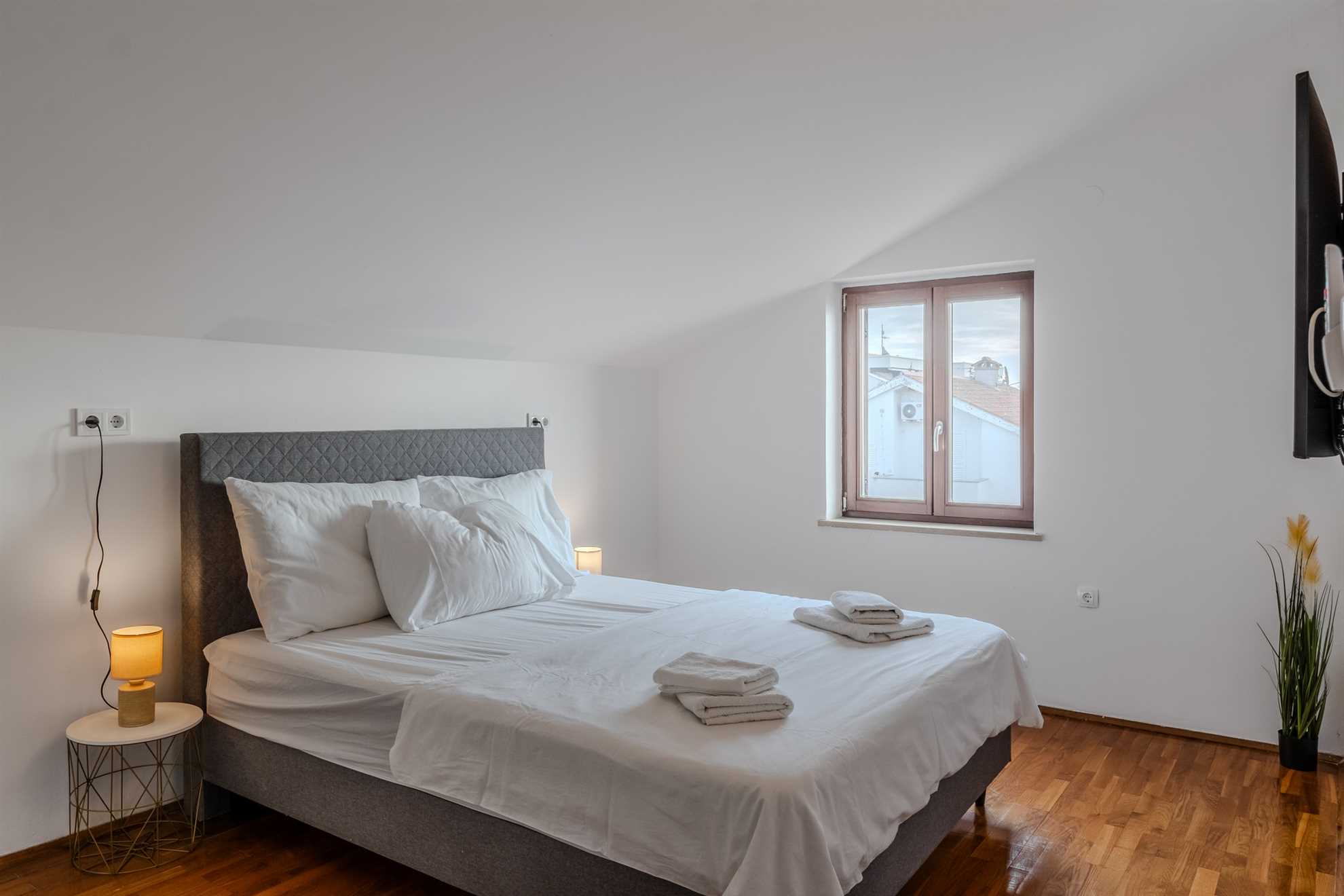Penthouse Novalja - 3-bedroom apartment | Ideal for 6-8 persons | Sea view