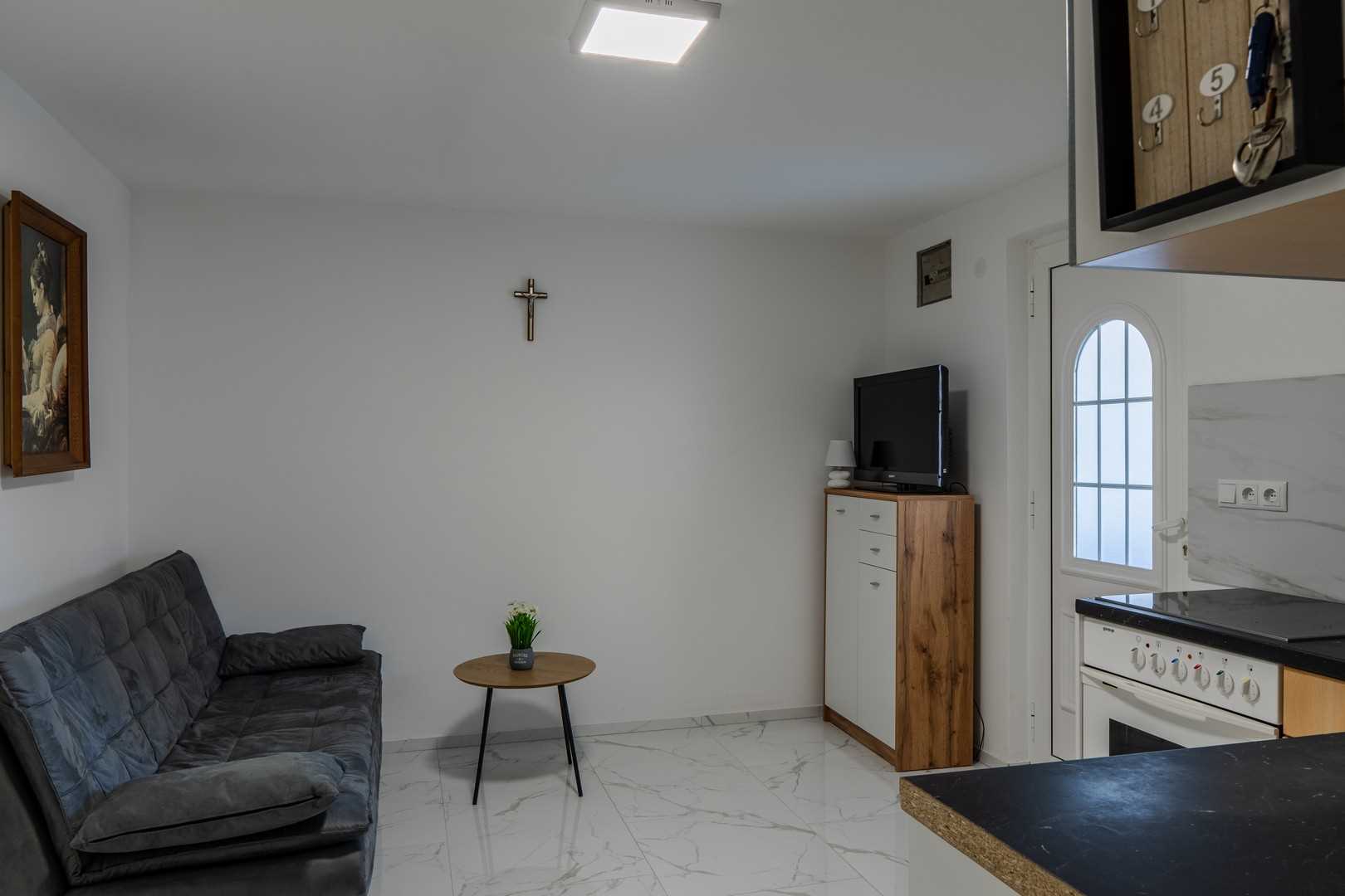 App Krištija 1 - Apartment for 4 persons | newly renovated | quiet location