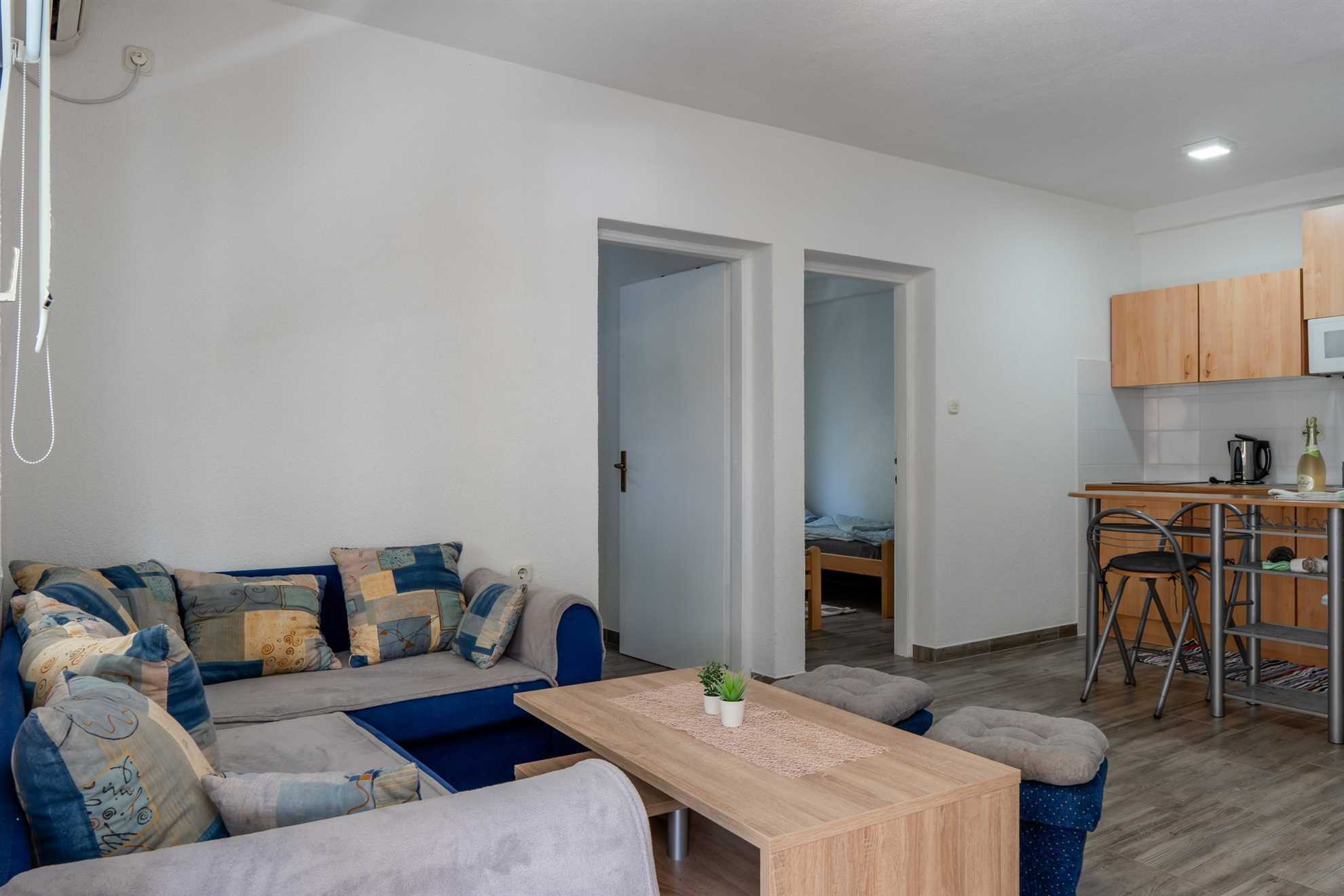App Tušla 2 - Apartment for 4 persons | quiet location | newly renovated