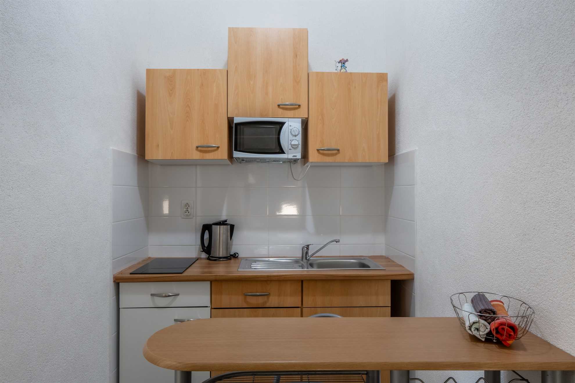 App Tušla 3 - Apartment with balcony | for 4 persons | BBQ