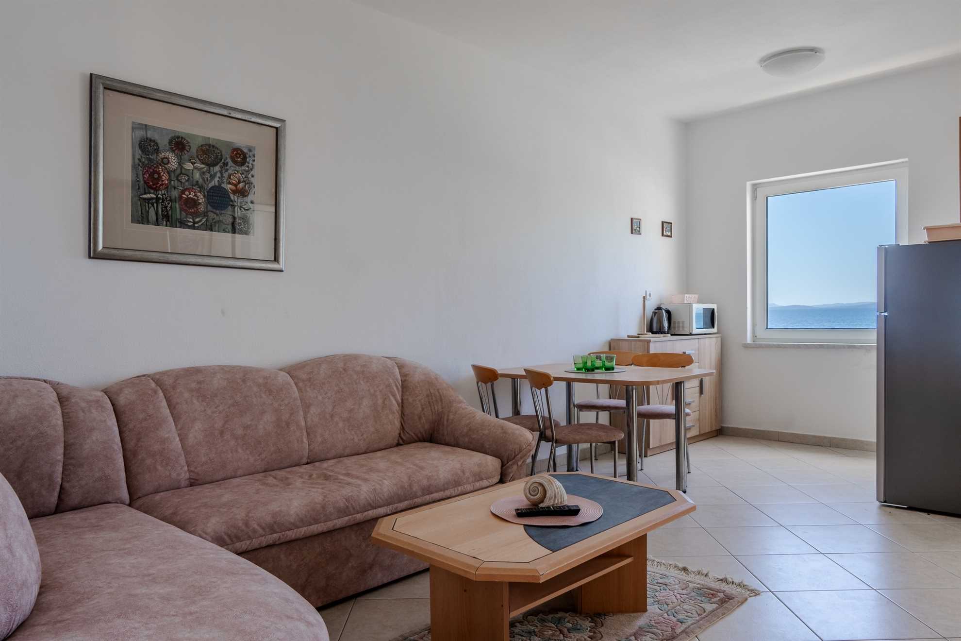 App Božena 2 - Beachfront | Apartment for 2-4 persons | 1 bedroom