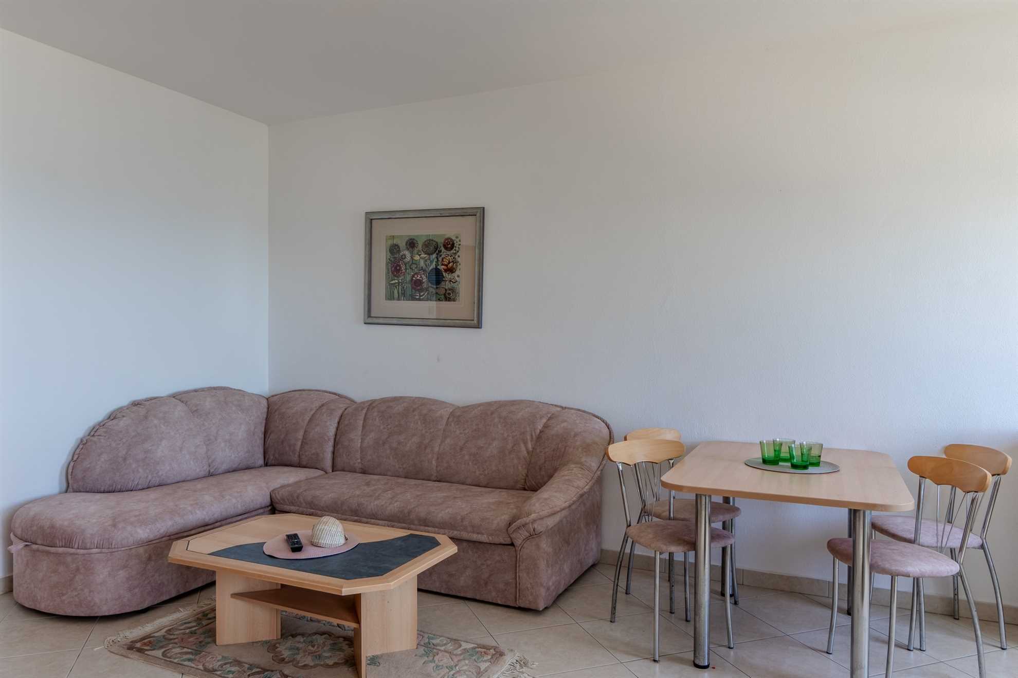 App Božena 2 - Beachfront | Apartment for 2-4 persons | 1 bedroom