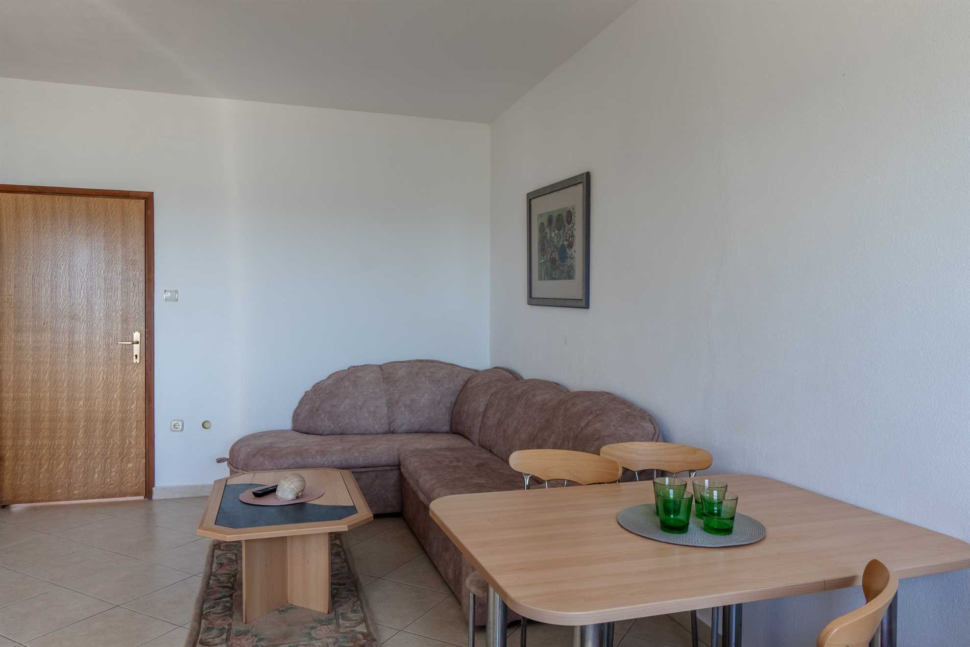 App Božena 2 - Beachfront | Apartment for 2-4 persons | 1 bedroom