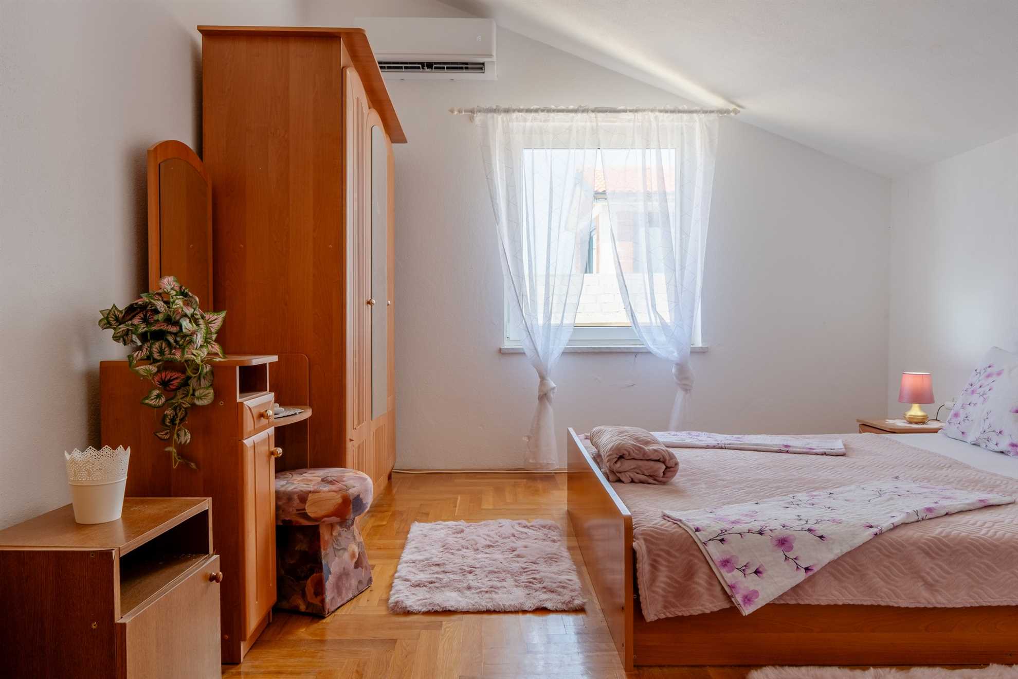 App Božena 2 - Beachfront | Apartment for 2-4 persons | 1 bedroom