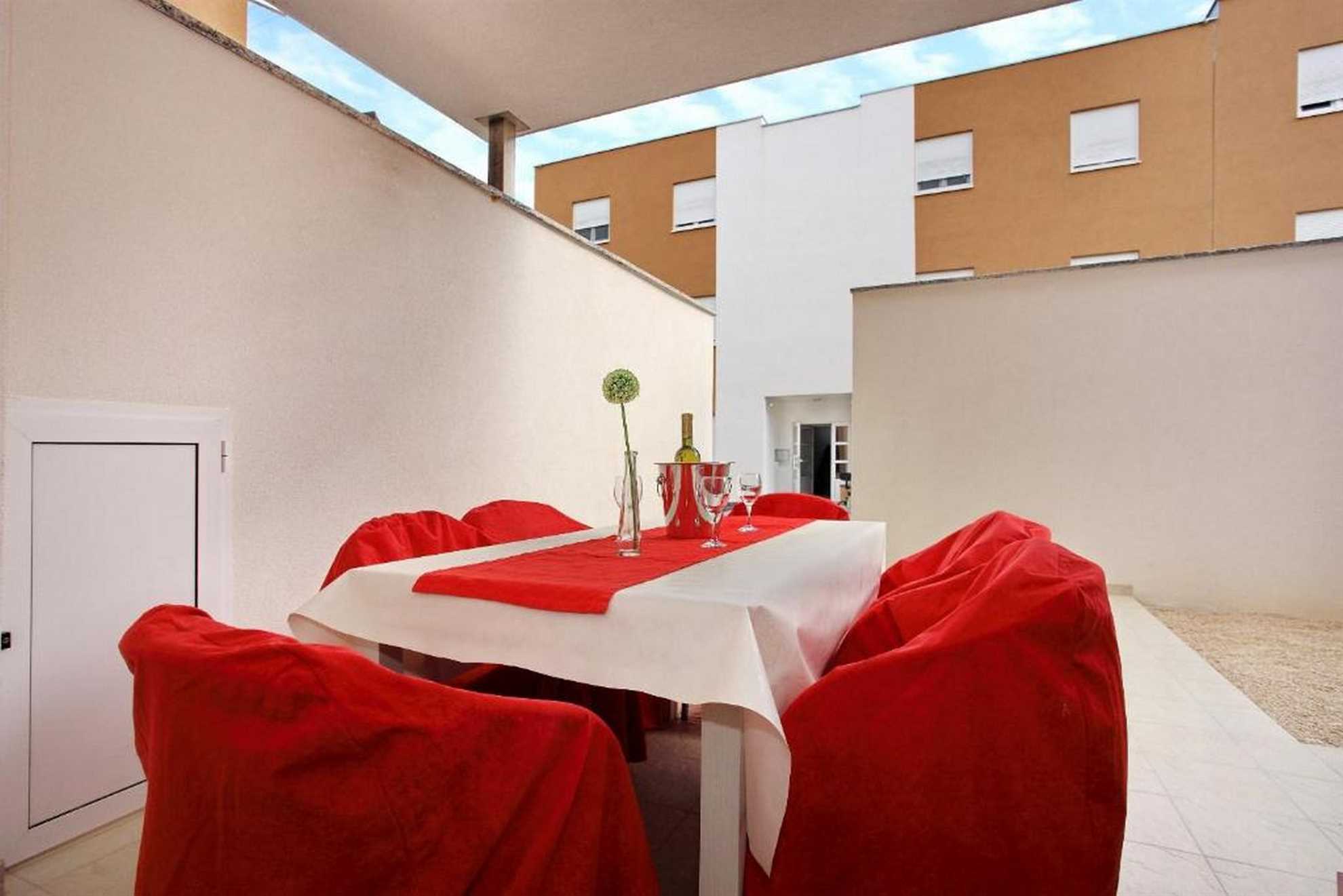 Village Nin D2 - Apartment for 4 persons | Swimming pool | quiet location