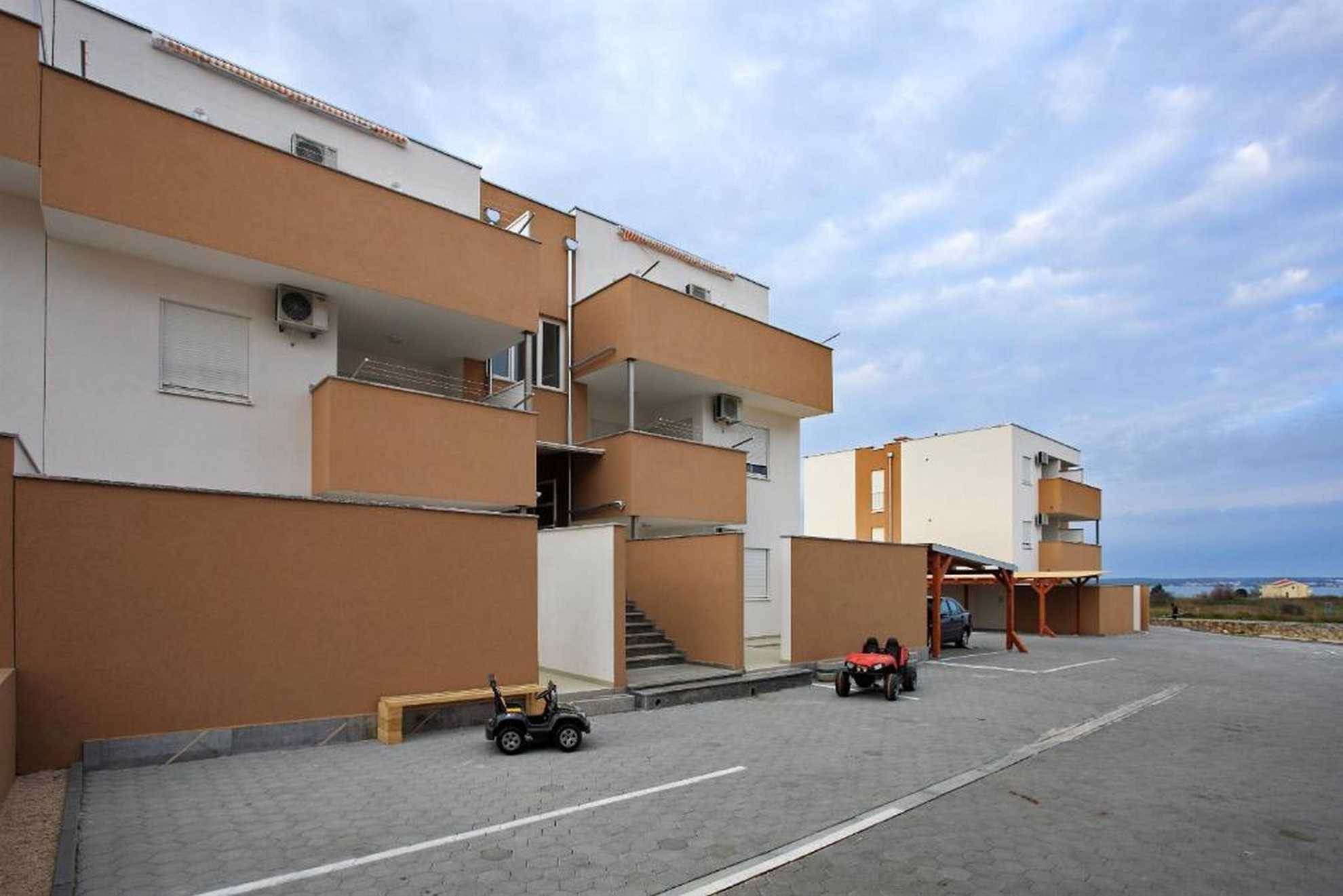 Village Nin A6 - Apartment for 4 persons | Swimming pool | quiet location