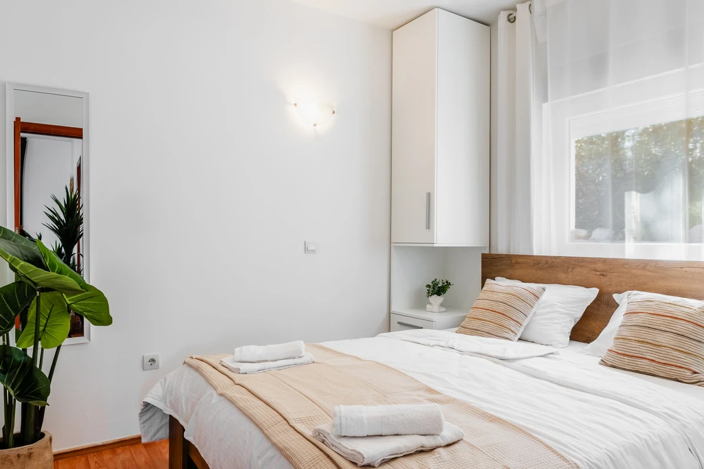 Newly Renovated Apartment in Vir for 4–5 with BBQ
