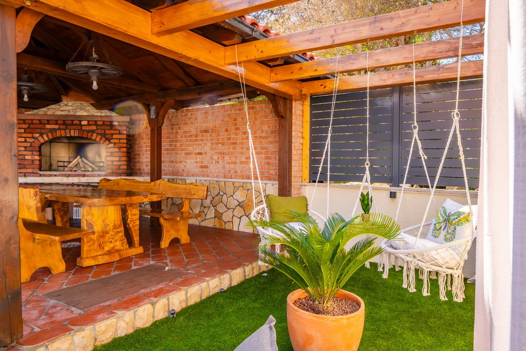 Newly Renovated Apartment in Vir for 4–5 with BBQ