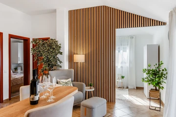 Vir Apartment for 4–5 Guests Near Pebble Beach