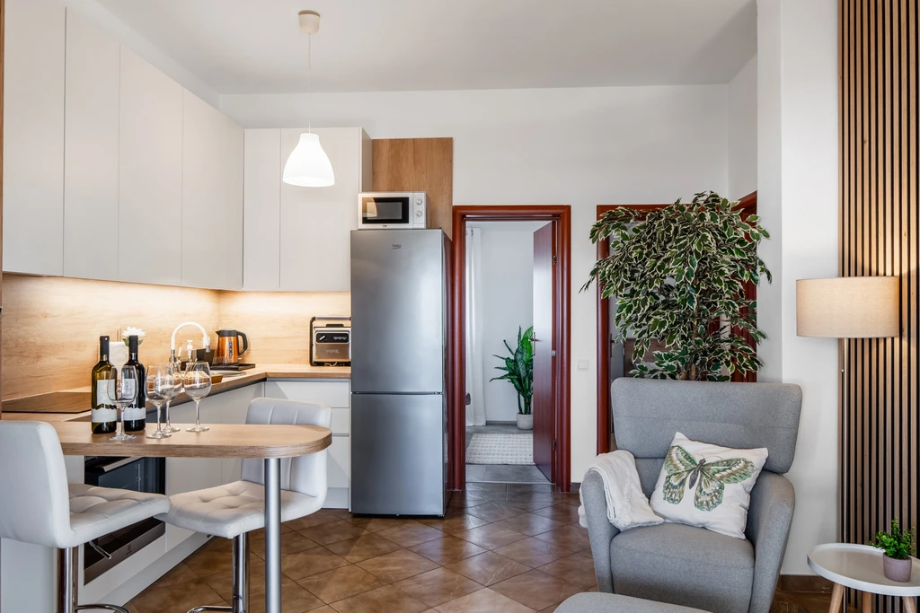 Vir Apartment for 4–5 Guests Near Pebble Beach