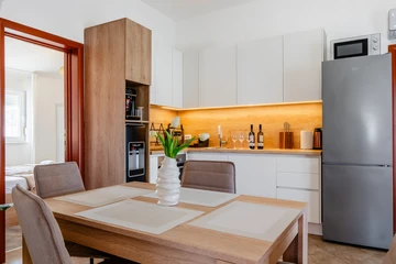 2-Bedroom Apartment in Vir for Up to 5 Guests