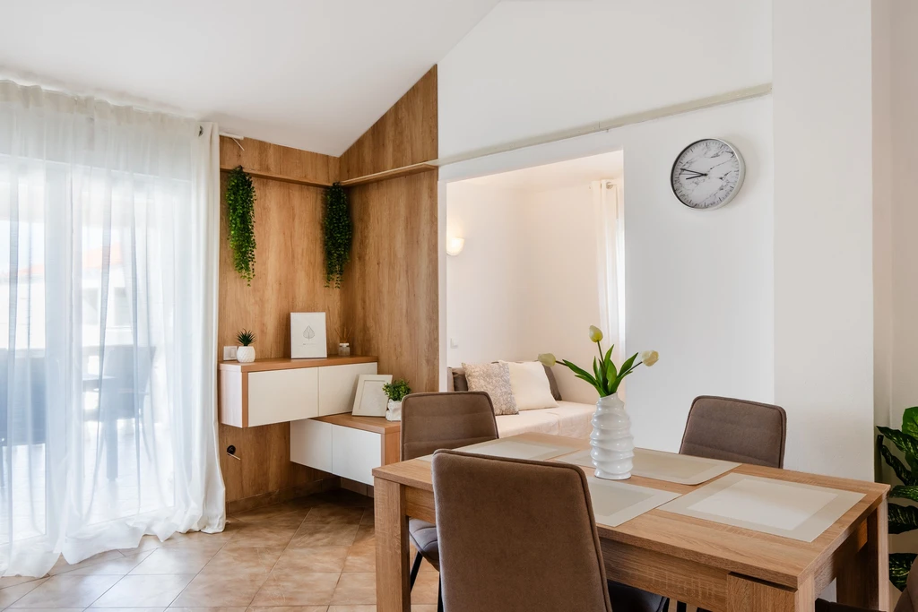 2-Bedroom Apartment in Vir for Up to 5 Guests