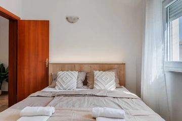 2-Bedroom Apartment in Vir for Up to 5 Guests