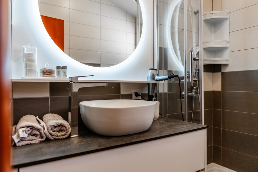 2-Bedroom Apartment in Vir for Up to 5 Guests