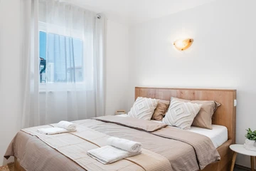 2-Bedroom Apartment in Vir for Up to 5 Guests