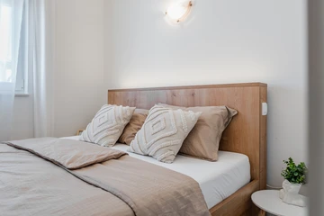 2-Bedroom Apartment in Vir for Up to 5 Guests