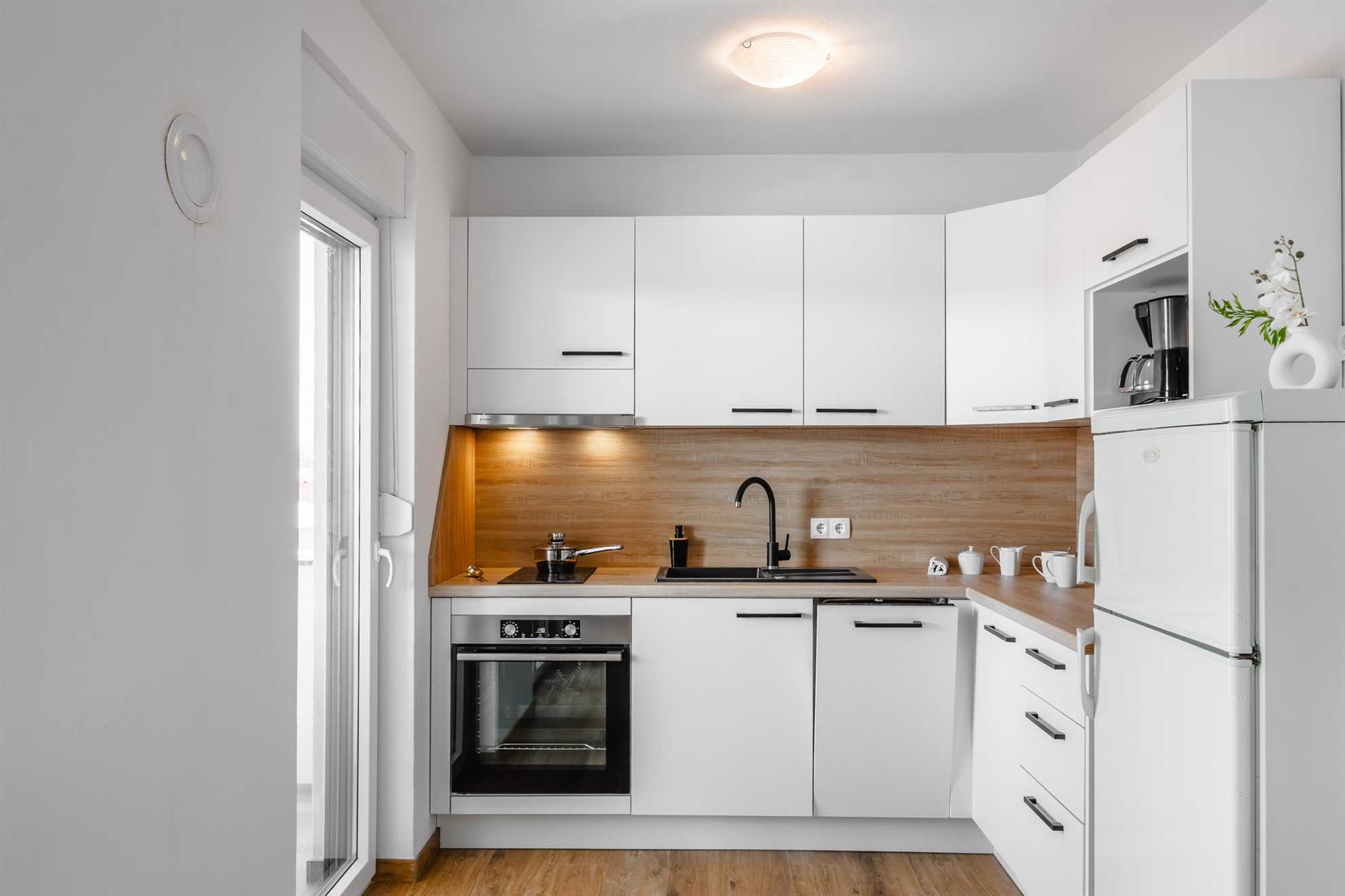 App Lacić 2 - Apartment for 4-5 persons | newly renovated | seaview