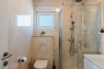 Apartment in Vir for 4-5 Guests with Sea View