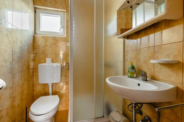 Vir Apartment for 5–7 Guests with Private Terrace