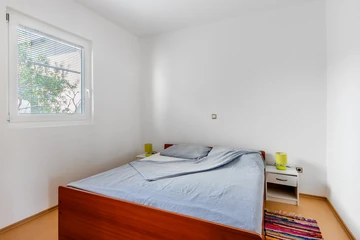 Vir Apartment for 5–7 Guests with Private Terrace