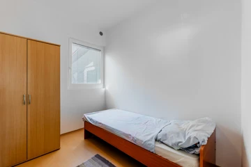 Vir Apartment for 5–7 Guests with Private Terrace