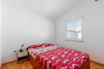 Vir Apartment with Balcony and BBQ (Sleeps 4)