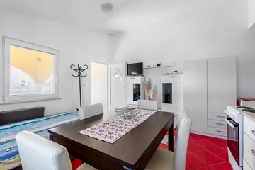 Quiet 1-Bedroom Apartment in Vir for 4 Guests