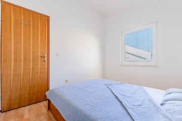 Quiet 1-Bedroom Apartment in Vir for 4 Guests