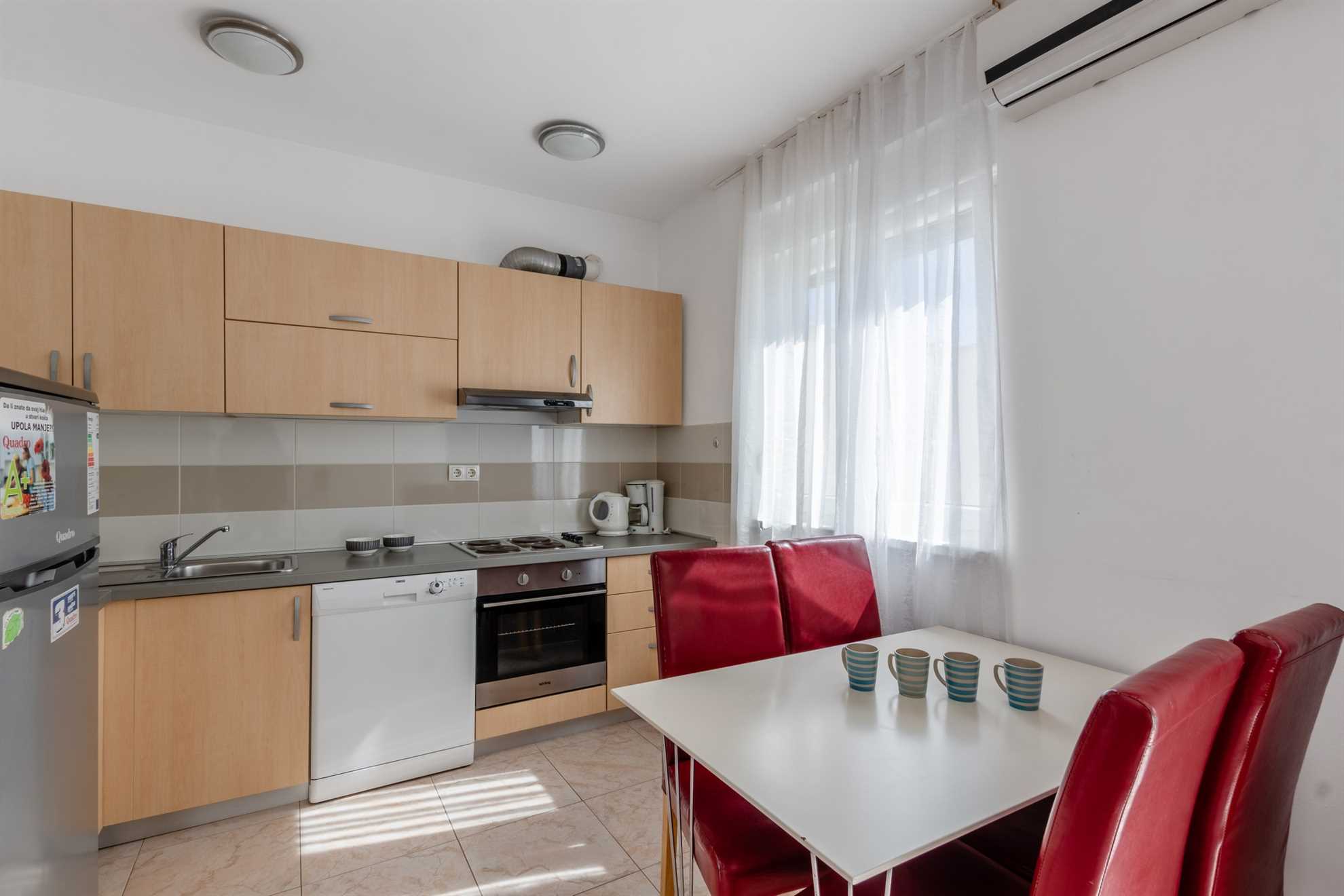 Village Nin F2 - Apartment for 4 persons | Swimming pool | quiet location