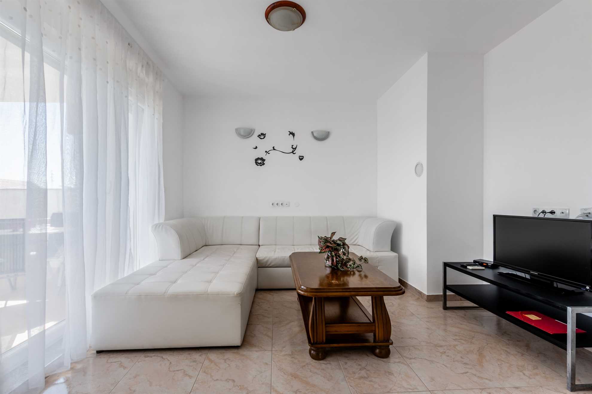 Village Nin F3 - Apartment for 4 persons | Swimming pool | quiet location